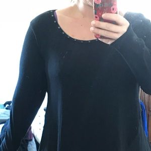 Black simply Vera light weight sweater top